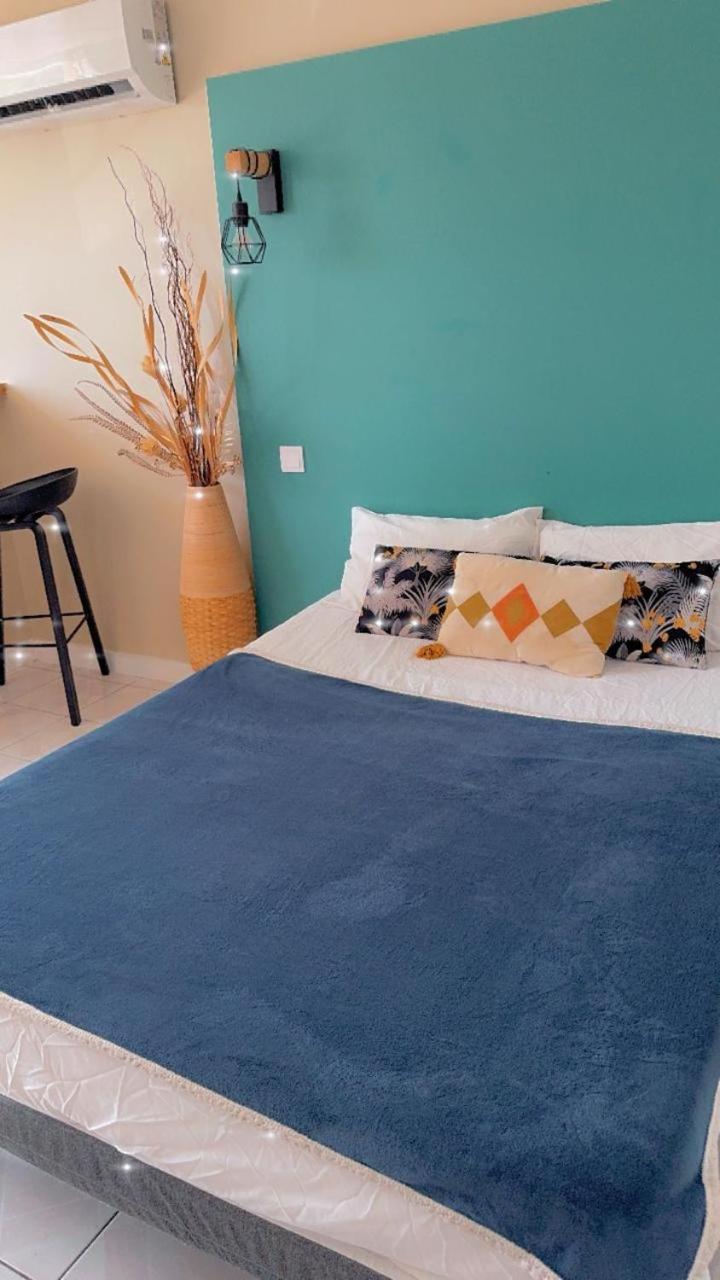 Lilibellule - Apt 107 เลส์ทรัวส์-ซีเลต์ ภายนอก รูปภาพ